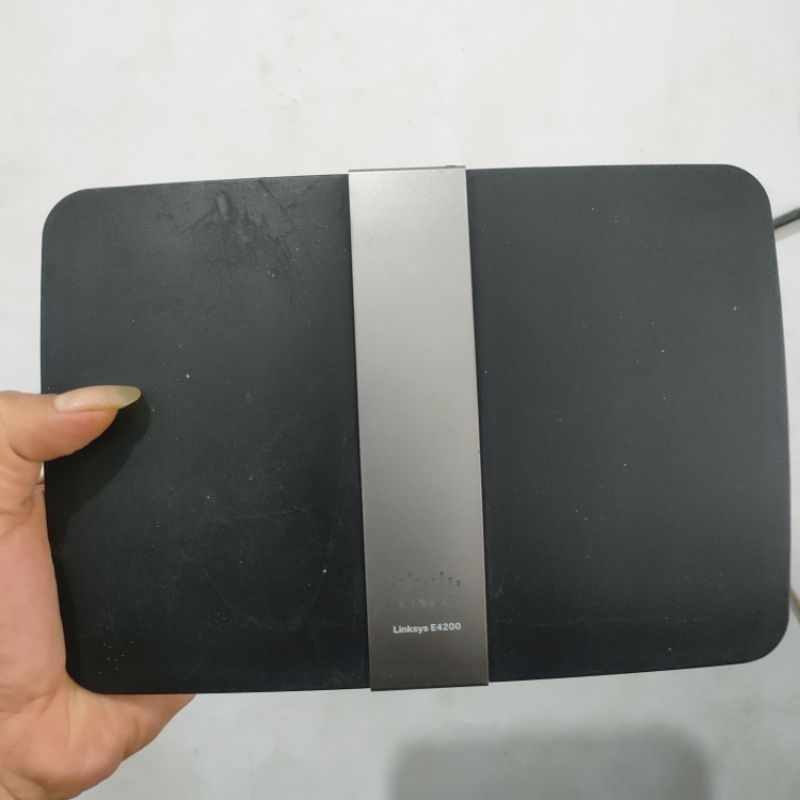 LINKSYS E4200