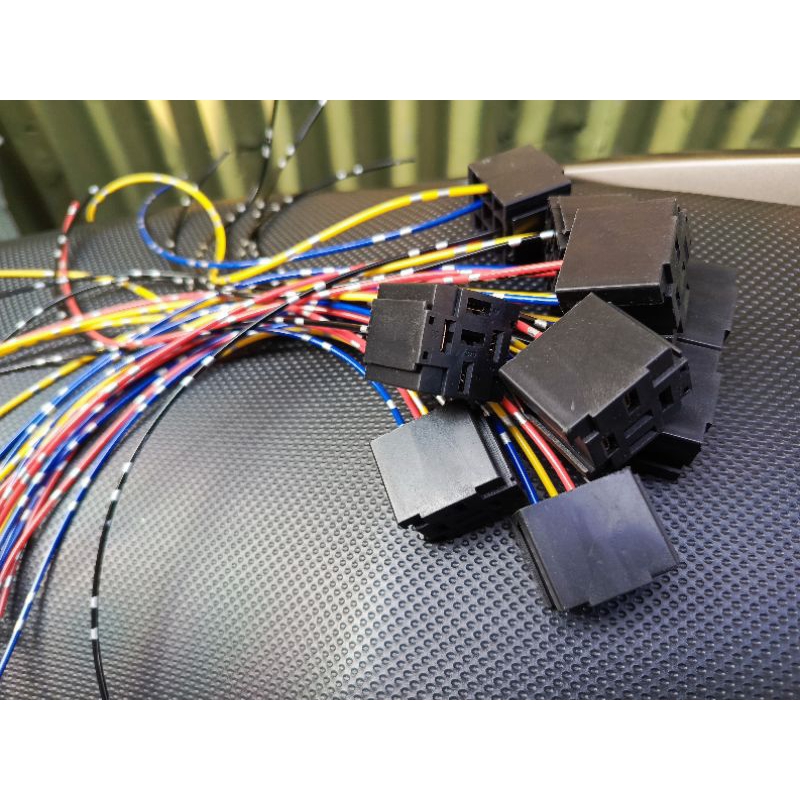 RUMAH RELAY GANDENG SOKET RELAY GANDENG