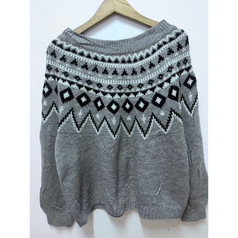 sweater earth music & ecology termurah motif rare