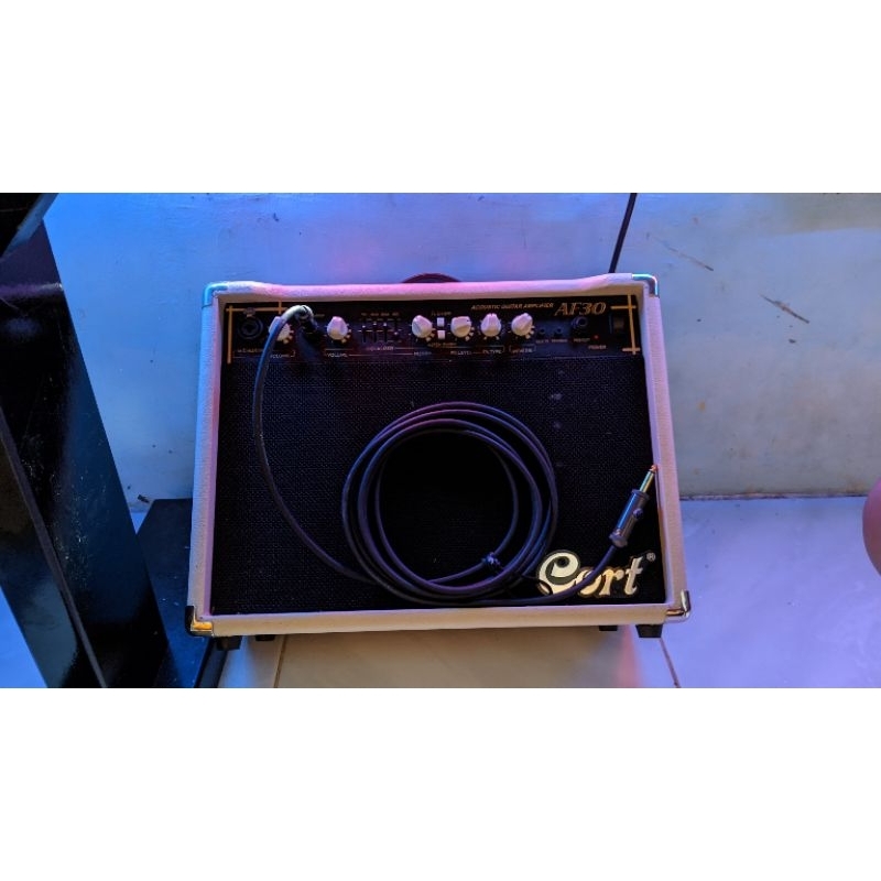 Cort AF30 Amplifier Gitar Akustik