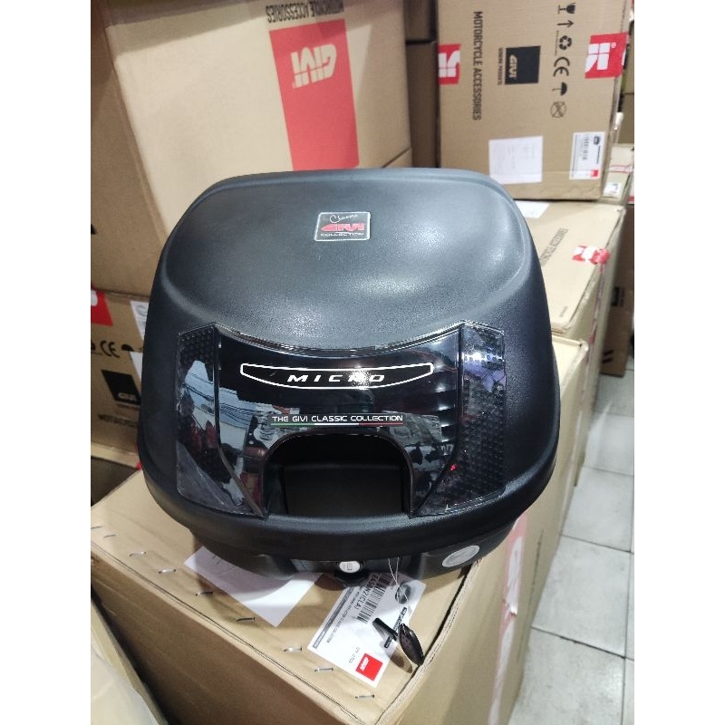 Box Givi E26N2X hitam Classic