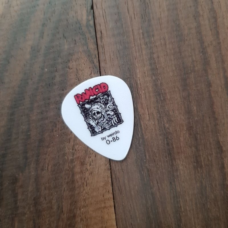 pick gitar edisi band RANCID 0.76 mm