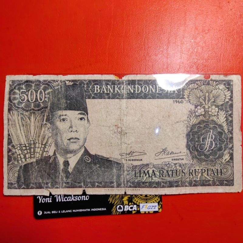 500 rupiah sukarno tahun 1960 ASLI ada sobek