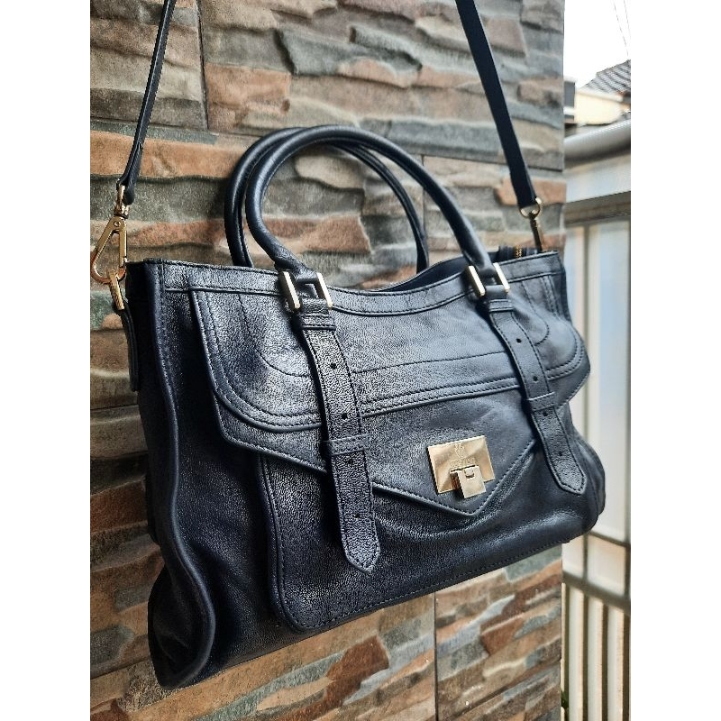 Totebag Hitam VERAWANG - TAS PRELOVED BRANDED ORIGINAL