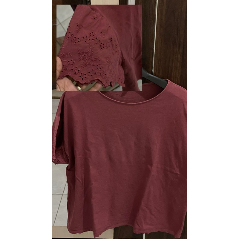 KAOS UNIQLO