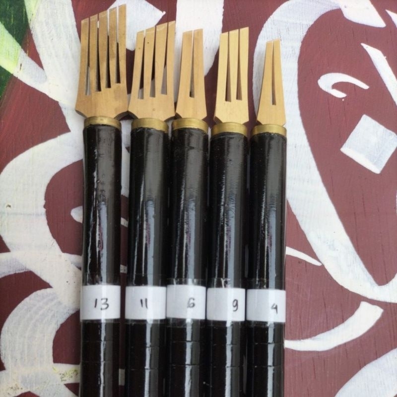 

1 set qolam dekorasi/kusus cat(ekonomis)
