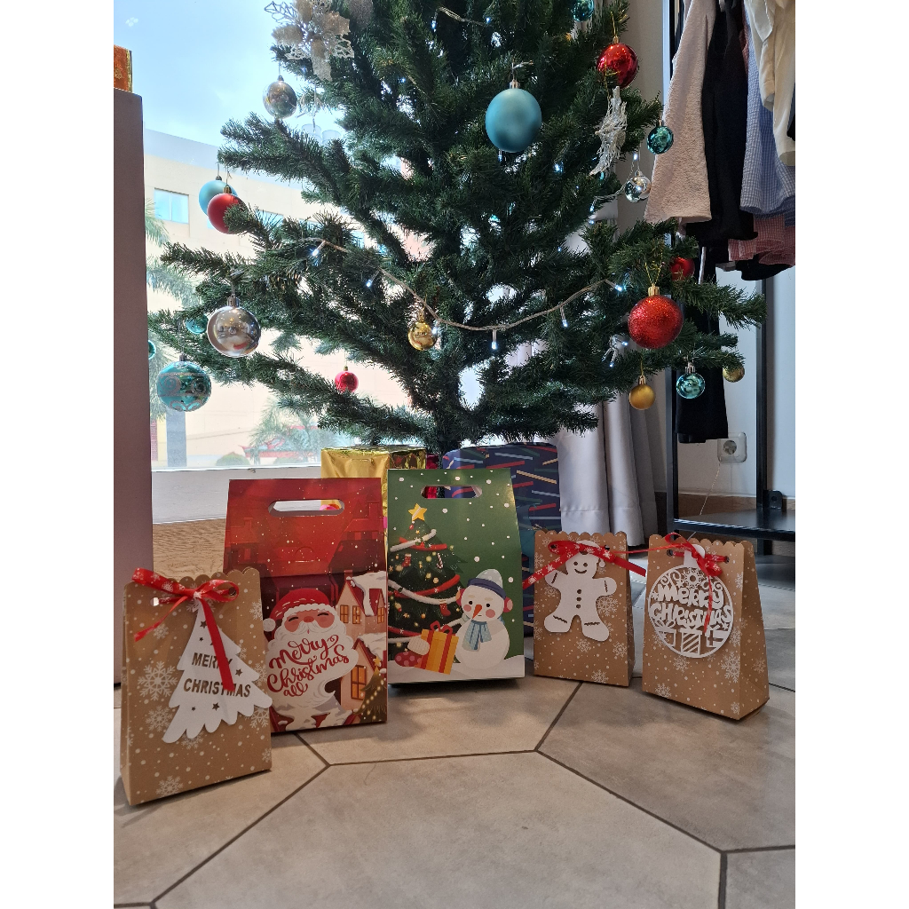 

PACKAGING HAMPER/ HADIAH/ BINGKISAN NATAL XMAS