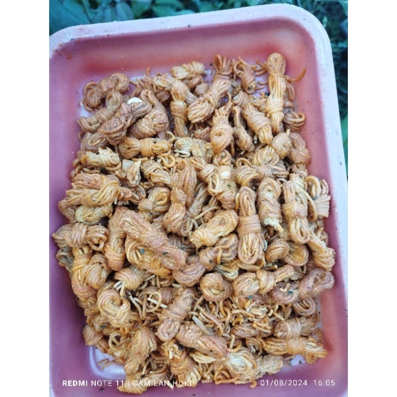 

mie gulung pedas daun jeruk