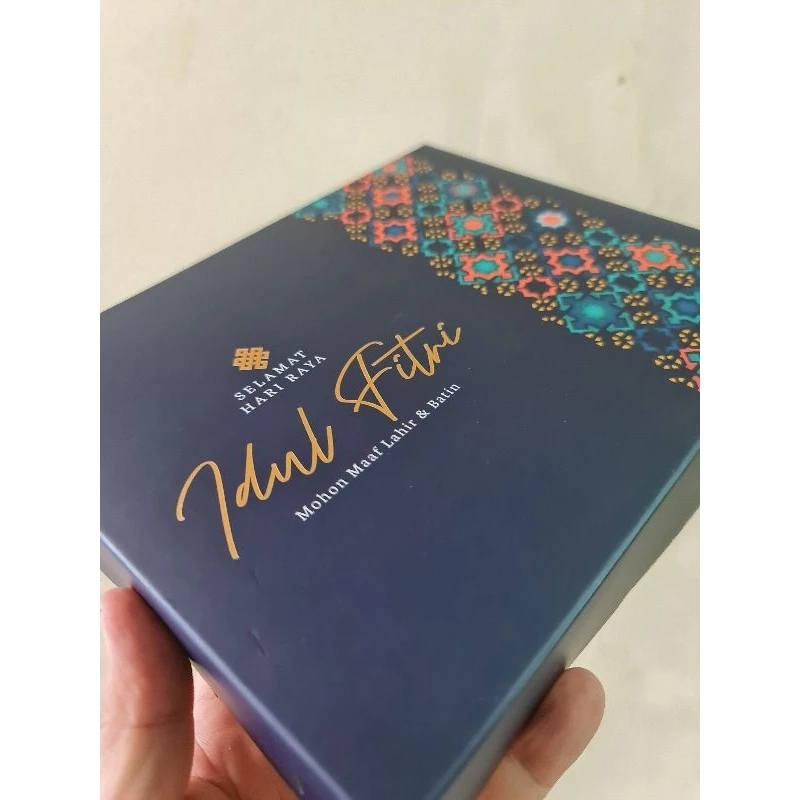 

( 5 pcs ) dus idul fitri kemasan eggtart hijau tua box sekat 20 ukuran 3.5x3.5x3.5 cm motif ketupat eid mubarak