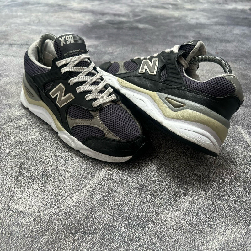 sepatu NB X-90 size 38.5 / 24 cm