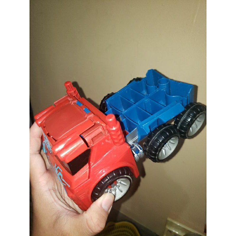 MAINAN ROBOT ROBOTAN BERUBAH MOBIL OPTIMUS PRIME TRUK TRUCK CARS CAR RESCUE BOTS TRANSFORMERS HEROES