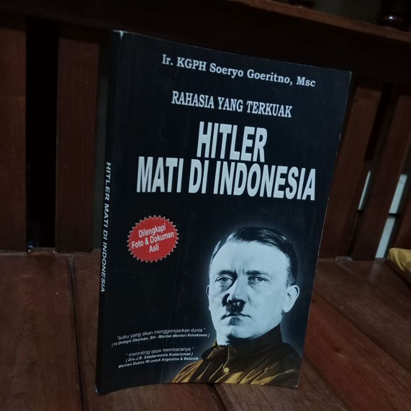 HITLER MATI DI INDONESIA - IR. KGPH SOERYO GOERITNO MSC