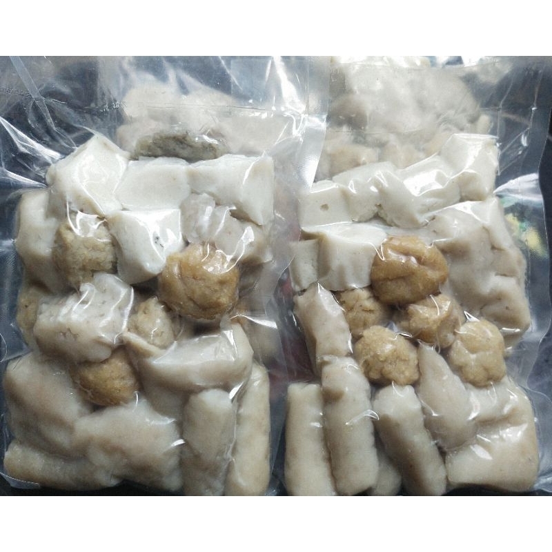 

pempek ikan campur+cuka isi 30+1