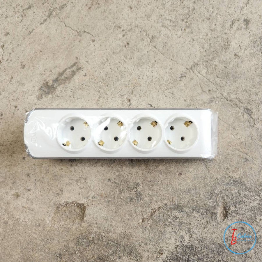 Stop kontak Broco 4 Lubang / Stop kontak Broco isi 4 Outbow