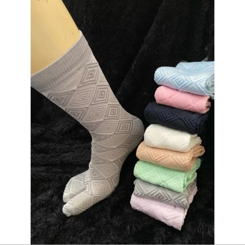 Kaos kaki jempol motif emboss / kaos kaki motif / kaos kaki jempol /kaos kaki polos