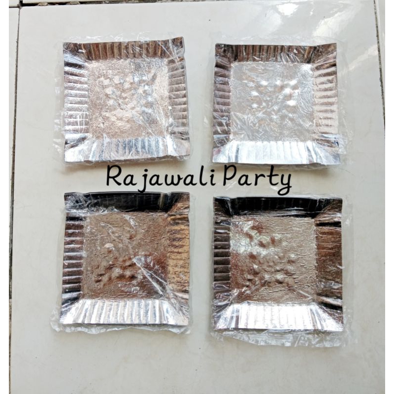Piring Kue Kertas Kotak Silver 10pcs/Piring Kertas/Piring Kue/Piring Silver/Piring Snack Kecil 10pcs