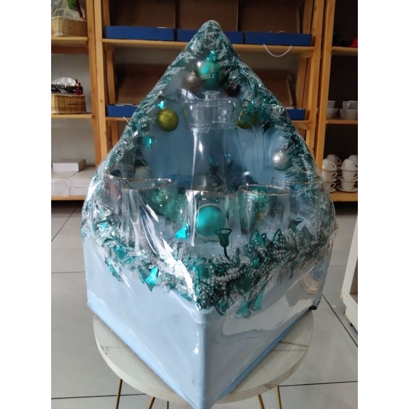 

Parcel Christmas Blue