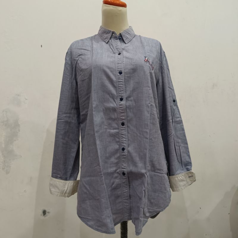 Preloved Kemeja American Jeans Polos Abu Abu Wanita
