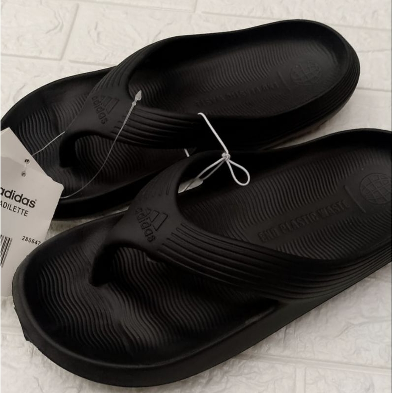 Adidas Sandal Hitam PLASTIC CAST / sandal Adidas adilette jepit / sandal Adidas pria