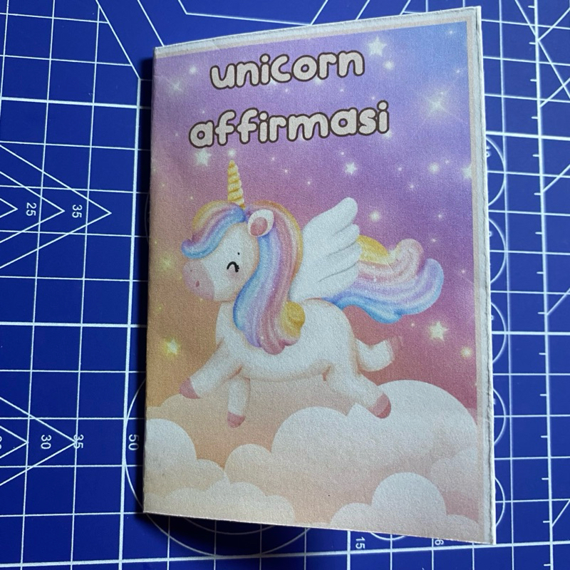 

Buku gambar mini ukuran A7. COD samarinda Harga untuk 25 buku