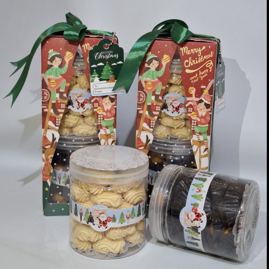 

Parcel Natal / Hampers Natal / Christmas Hampers Kue Kering premium nastar kastengel / nastar lebaran / nastar idhul fitri FREE KARTU UCAPAN