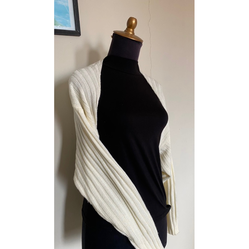 cardigan putih crop