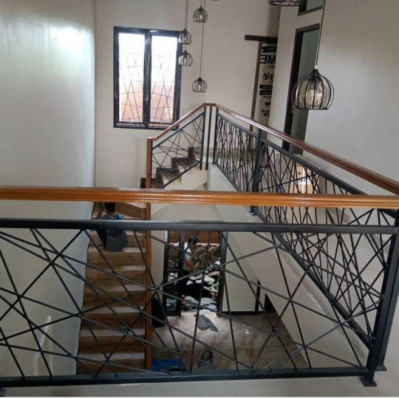 Railing tangga balkon
