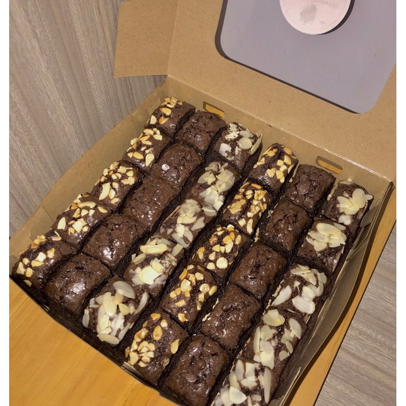 

Choco Browniee Large