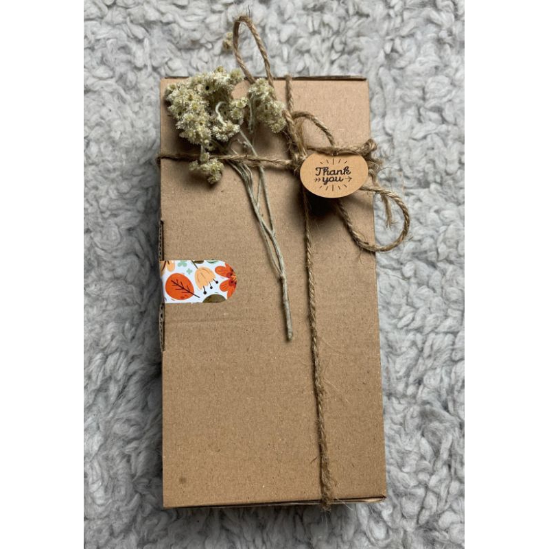 

BOX HAMPERS HADIAH KARDUS HAMPERS GIFT BOX RUSTIC ULANG TAHUN KADO UNIK CANTIK