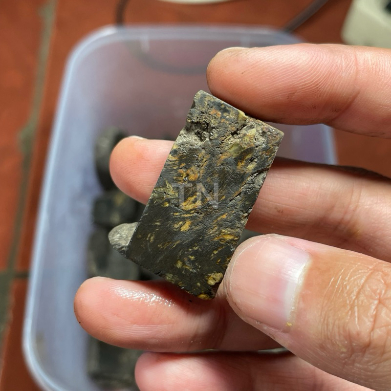 bahan bongkahan batu akik asli natural bulu macan jember unik langka