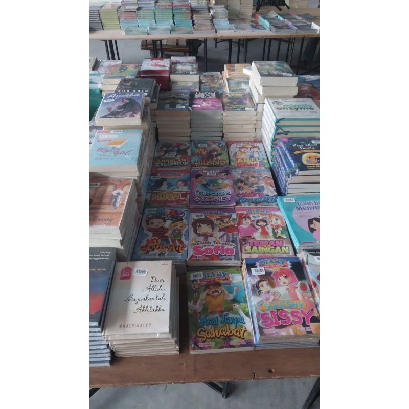 

Buku Bazar