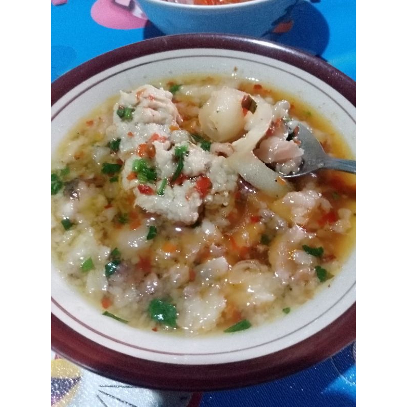 

C. Bakso kriwil kikil tetelan