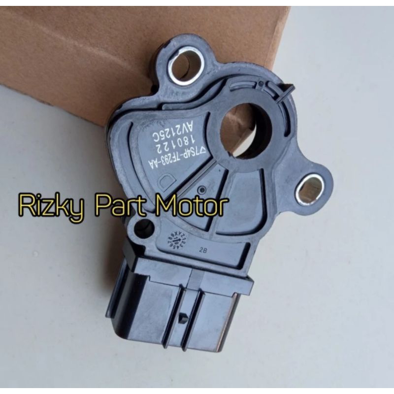 Sensor Transmisi TR Ford Fiesta 1.4 cc Matik