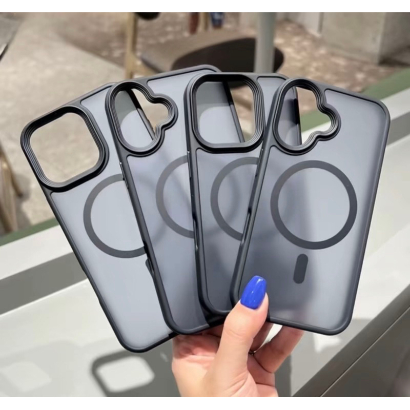 FROSTED MAGSAFE BLACK EDITION HYBIRD MAGNETIC TPU SOFT CASE  HP COMPATIBLE FOR IPHONE 17 PRO MAX 17 