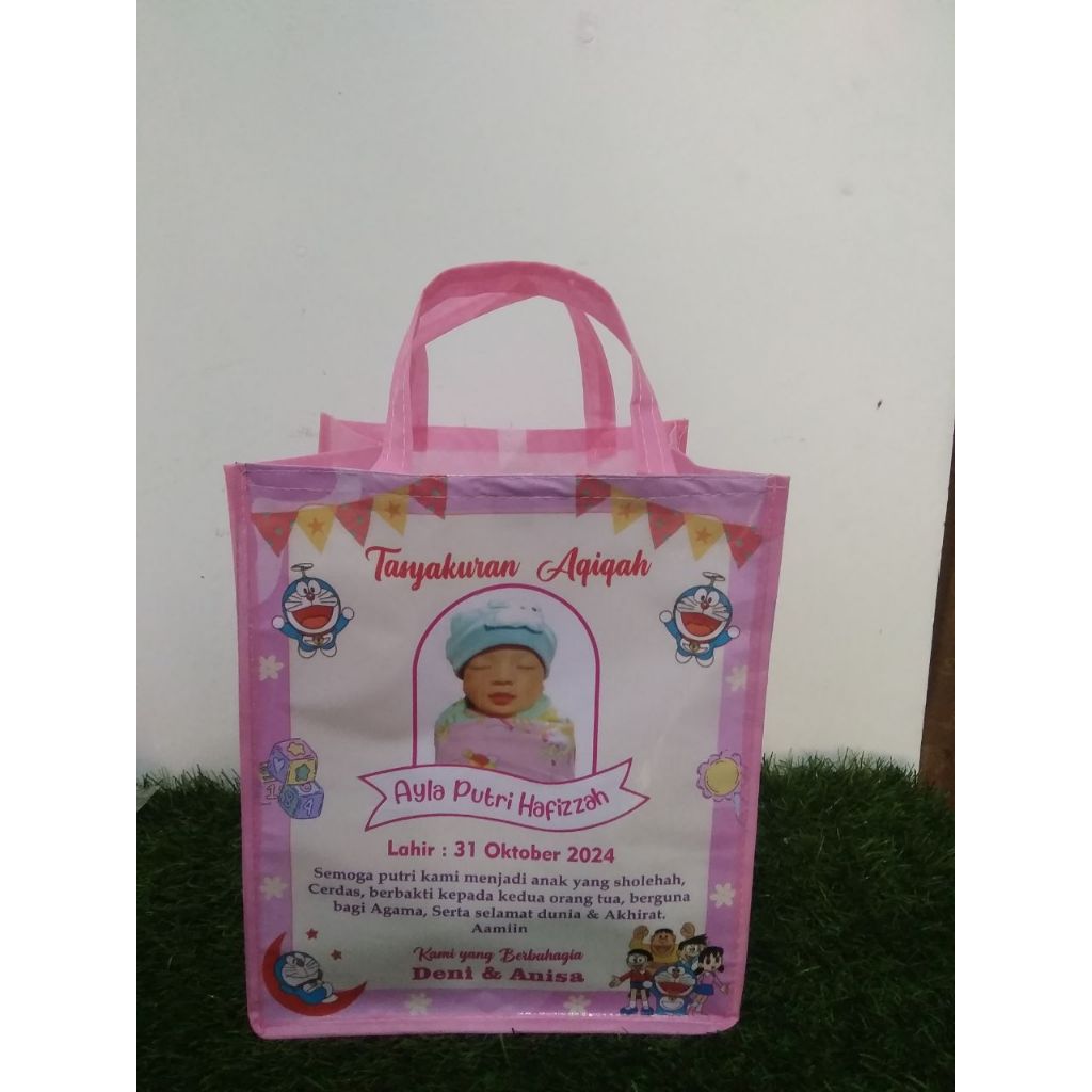 

tas ultah/tas ulang tahun anak murah/tas frozen/tas souvenir/goodie bag/tas spundbon/tas kain/ 25x20x30