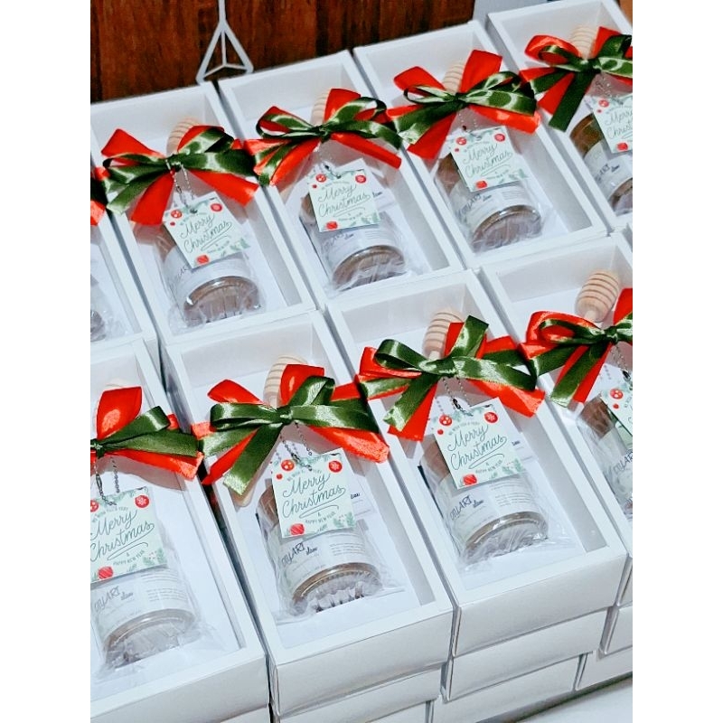 

Pesanan Kak Maria: Custom Hampers Natal 200pcs @2honey
