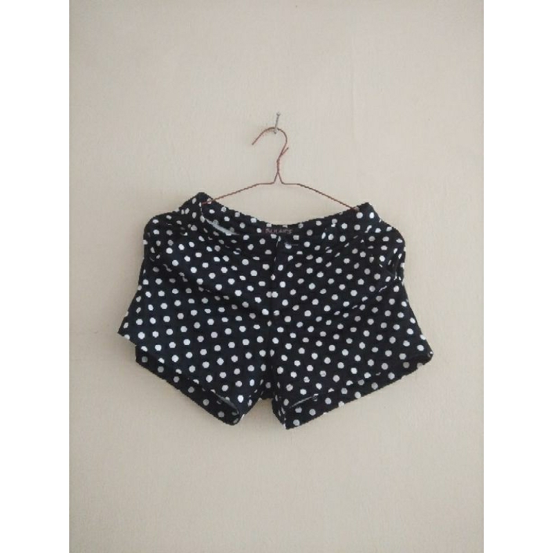 Celana Pendek Polkadot SODAICE size S (HD11)