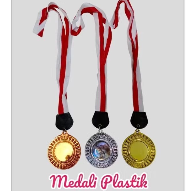 Medali Plastik / Medali Wisuda Plastik Import (3bh) Emas Perak Perunggu Tali Merah Putih