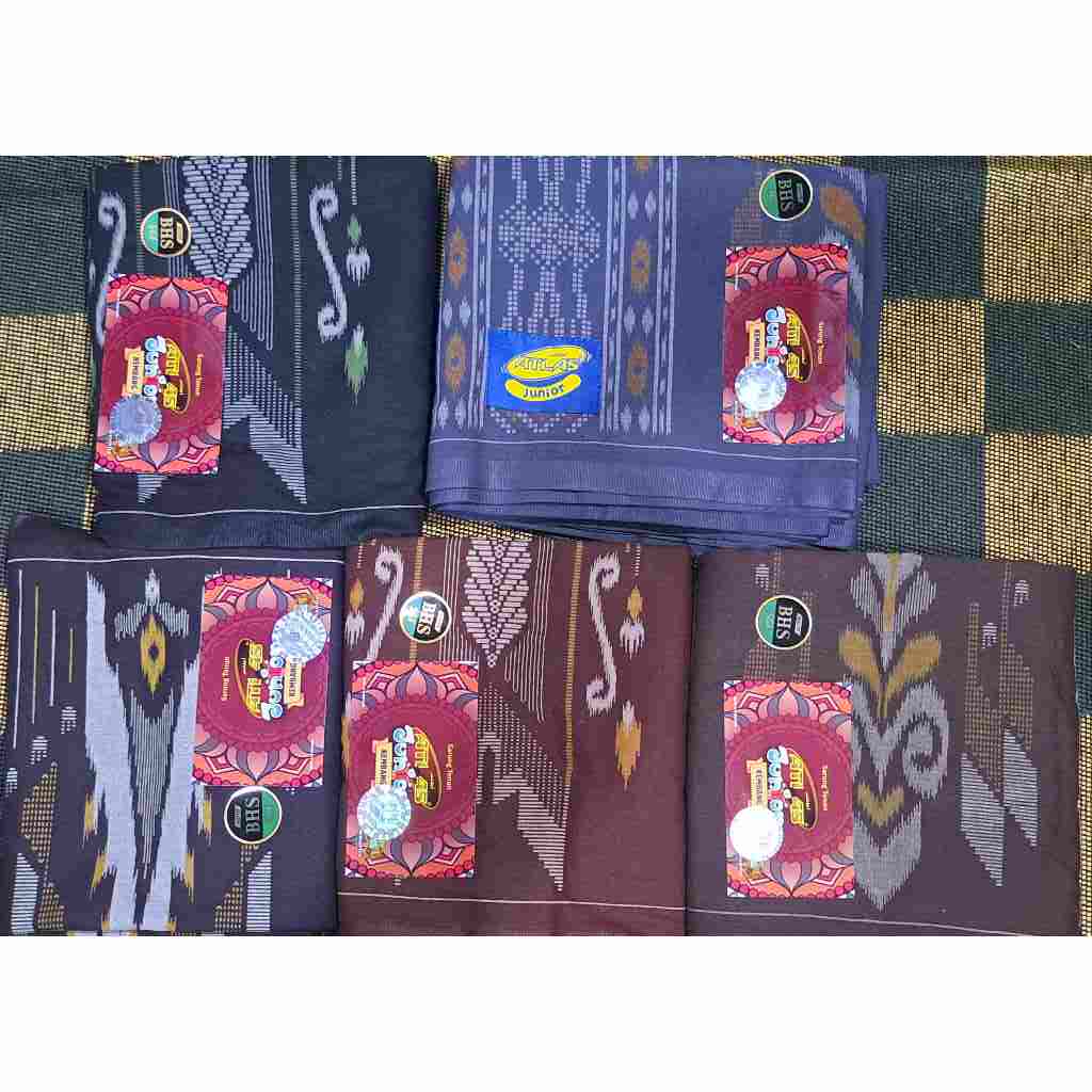 Sarung Atlas Junior Kembang