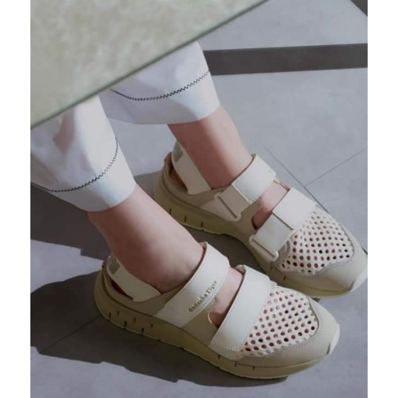 onitsuka Tiger rebilac sandal