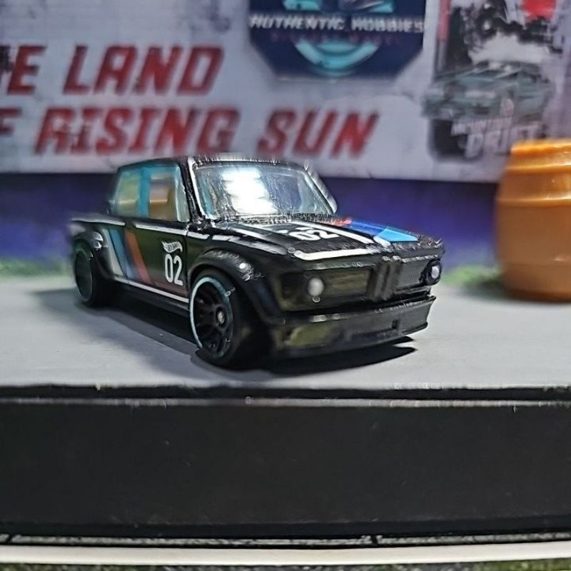 Hot Wheels BMW 2002 Loose