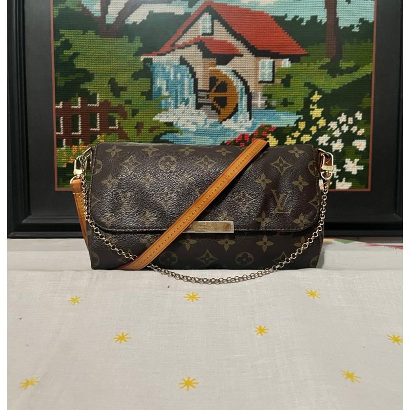 Tas Selempang Louis Vuitton Favorite MM - Original Authentic