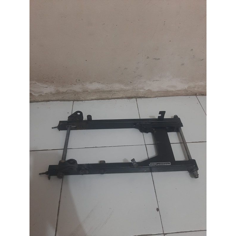 Swing arem arm belakang Supra X 125 Fi Blade New 125 Fi double dics original copotan