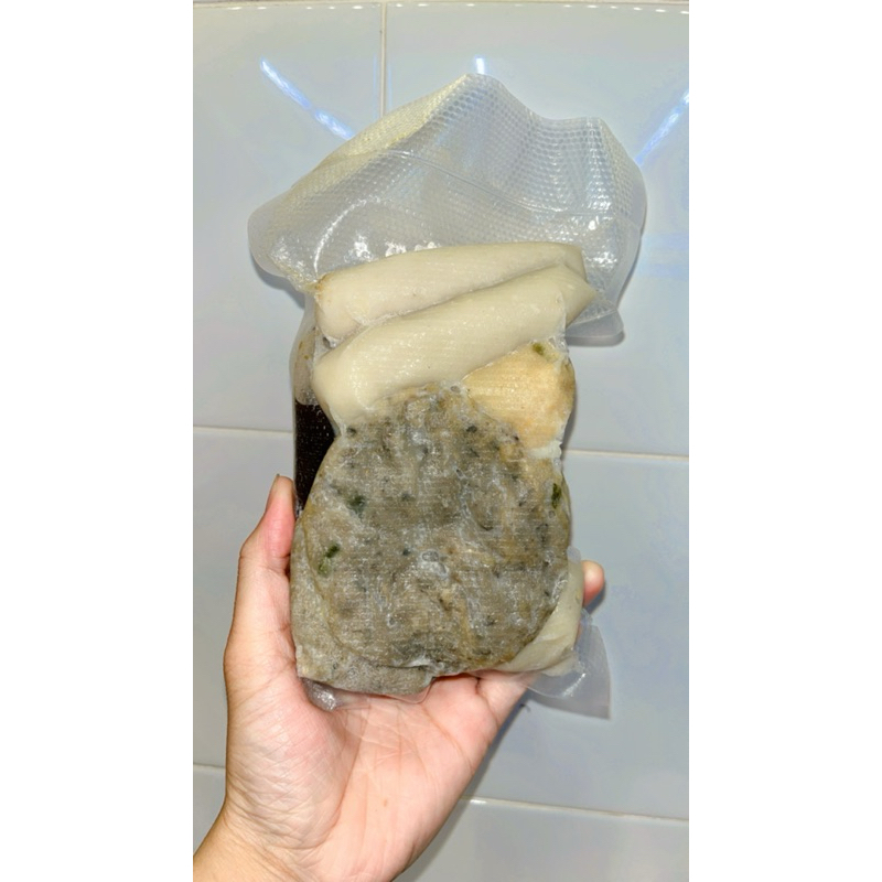 

Pempek ikan mix isi 10