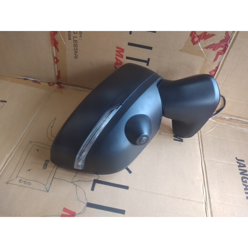 spion xpander kanan camera