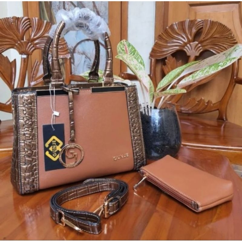 (new) Gunje Tas Wanita Brend Lokal kualitas premium/ Tas Selempang wanita