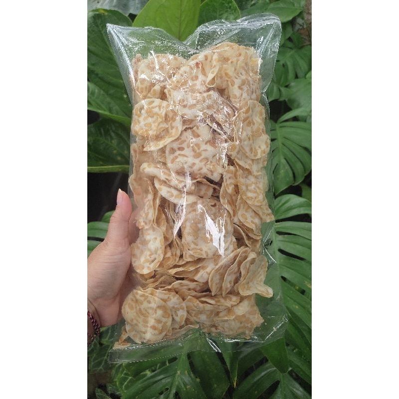 

KRIPIK TEMPE SAGU JANIS / KERIPIK TEMPE SAGU