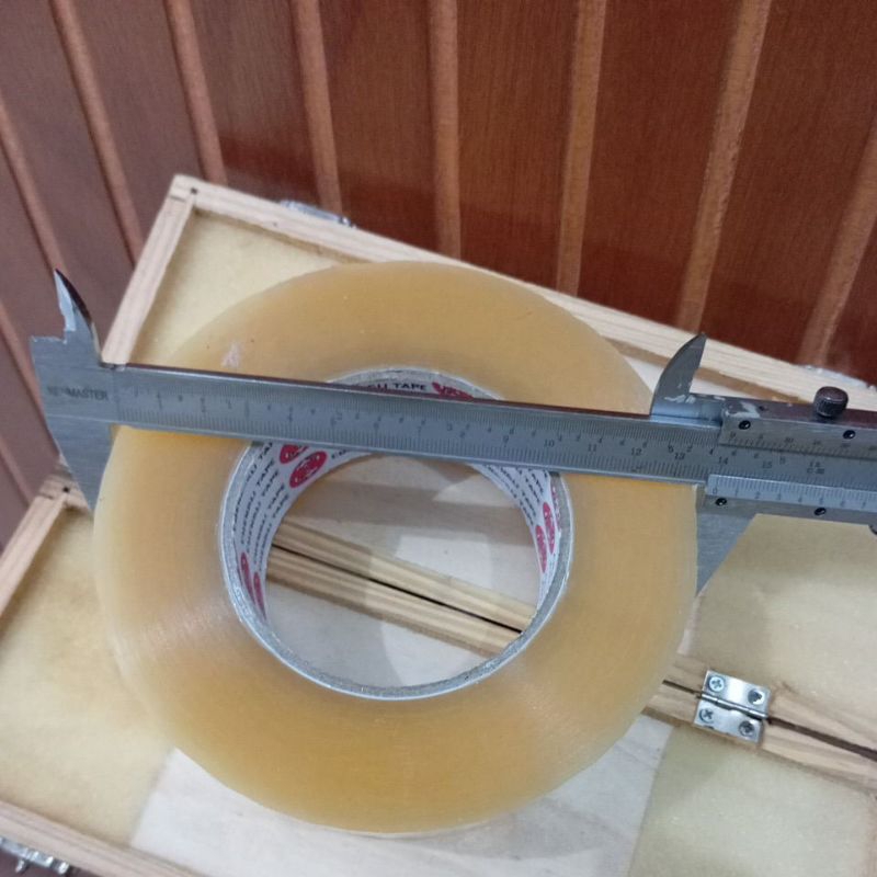 

LAKBAN 500 YARD/300M, 45 mm Warna Bening Transparan