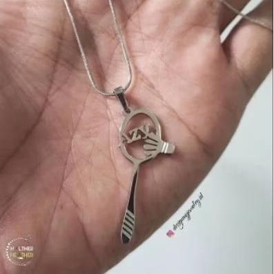 Kalung Silver Raket Kok Bulutangkis Badminton