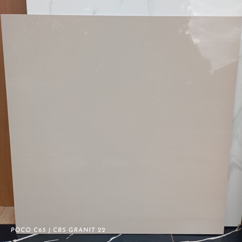 Granit Valda 60x60 cream polos kw1